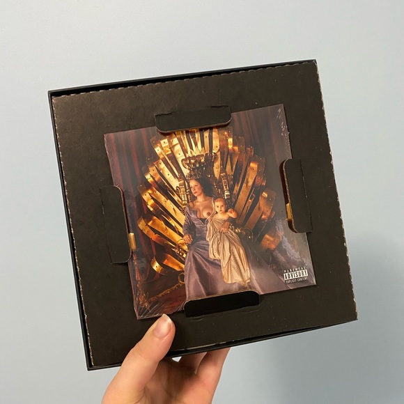 Halsey Love and Power box set - Picture 3 of 5